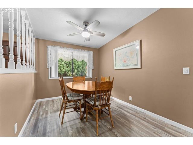 685 Sw 20TH Cir, Troutdale, OR 97060