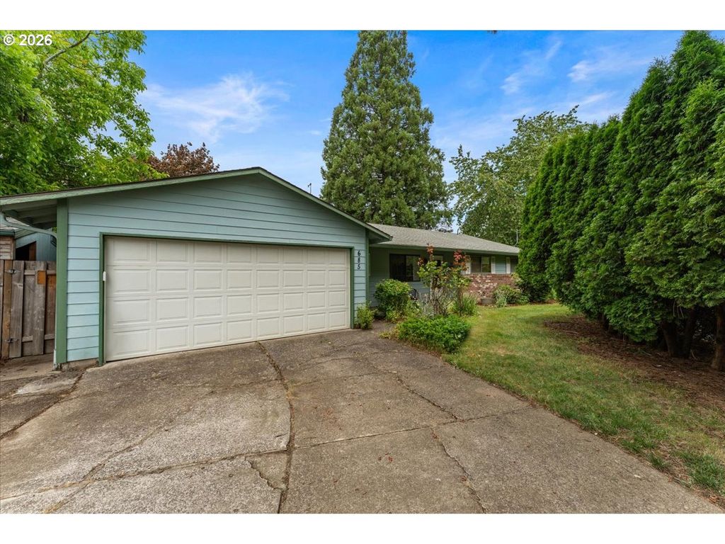 685 Sw 20TH Cir, Troutdale, OR 97060
