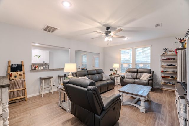 7309 Hobby Wind Ridge Drive, Houston, TX 77075