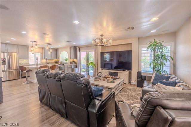 6007 Sonoma Station Avenue, Las Vegas, NV 89139