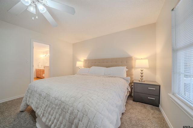 221 Butternut Glen, Holly Lake Ranch, TX 75765