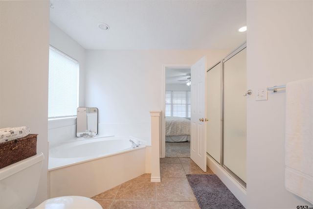 221 Butternut Glen, Holly Lake Ranch, TX 75765