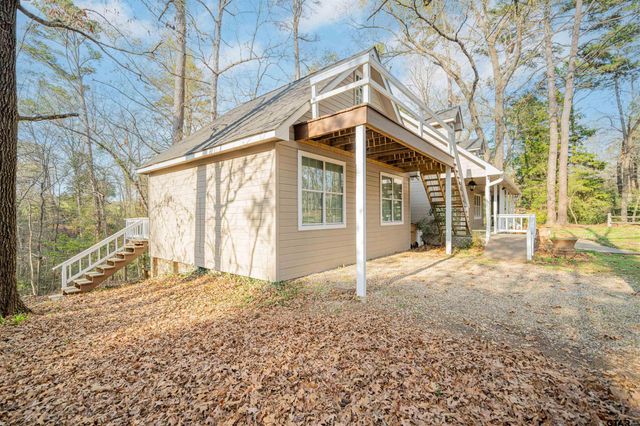 221 Butternut Glen, Holly Lake Ranch, TX 75765