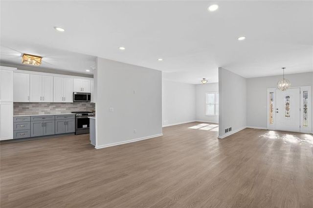 2117 WHITFIELD Lane, Lawrenceville, GA 30043