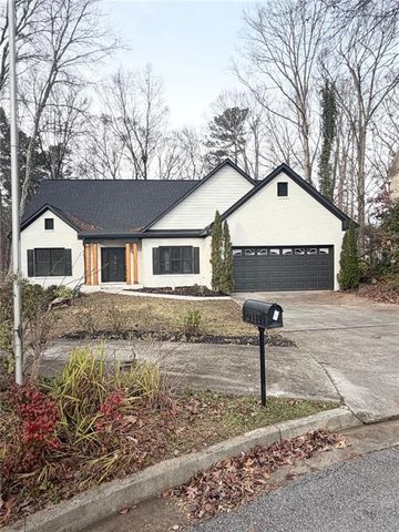 2117 WHITFIELD Lane, Lawrenceville, GA 30043