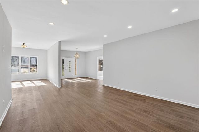 2117 WHITFIELD Lane, Lawrenceville, GA 30043