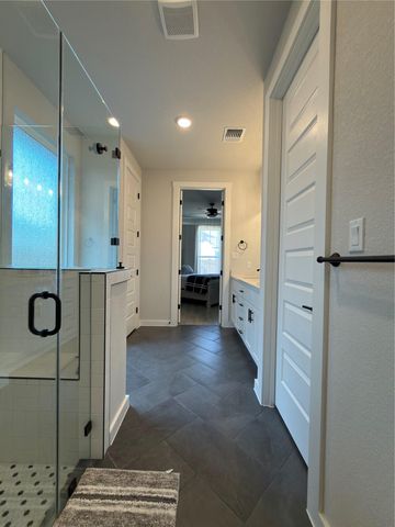 109 High Valley DR, Liberty Hill, TX 78642