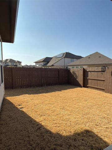 109 High Valley DR, Liberty Hill, TX 78642