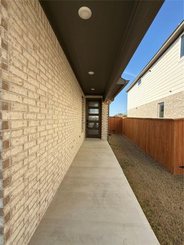 109 High Valley DR, Liberty Hill, TX 78642