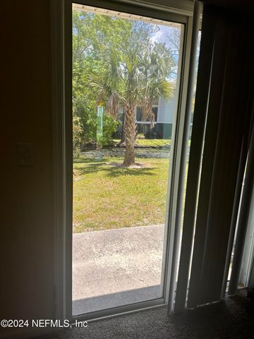 7825 ECHO SPRINGS Road, Jacksonville, FL 32256