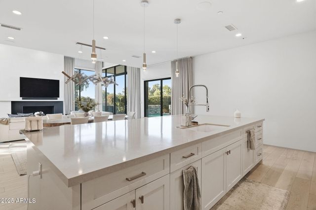 7190 E IRONWOOD Drive, Paradise Valley, AZ 85253