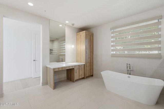 7190 E IRONWOOD Drive, Paradise Valley, AZ 85253