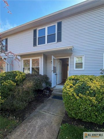 34 Deerfield Lane, Jamesburg, NJ 08831