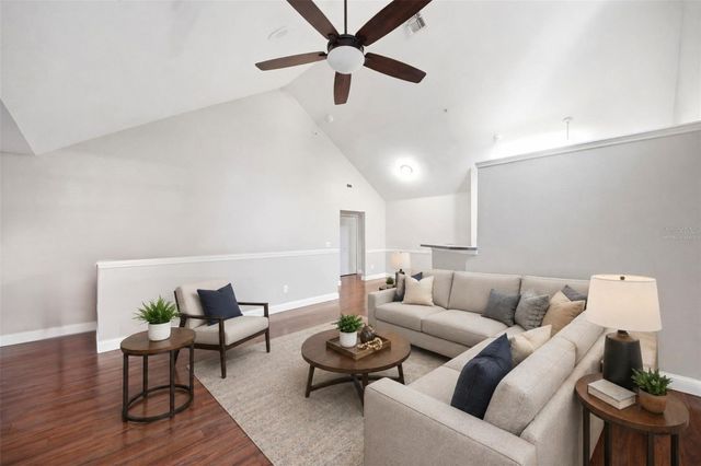 3364 WESTCHESTER SQUARE BOULEVARD 202, Orlando, FL 32835