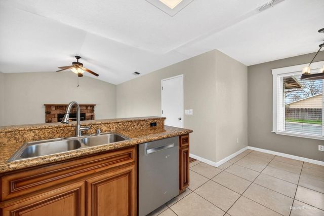 7801 Caber Way, Antelope, CA 95843