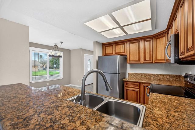 7801 Caber Way, Antelope, CA 95843