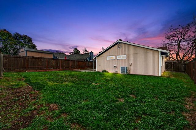 7801 Caber Way, Antelope, CA 95843