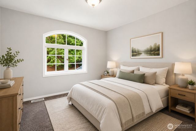 8826 E Meadow Lake Drive, Snohomish, WA 98290