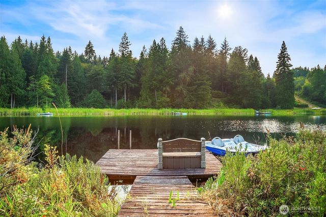 8826 E Meadow Lake Drive, Snohomish, WA 98290