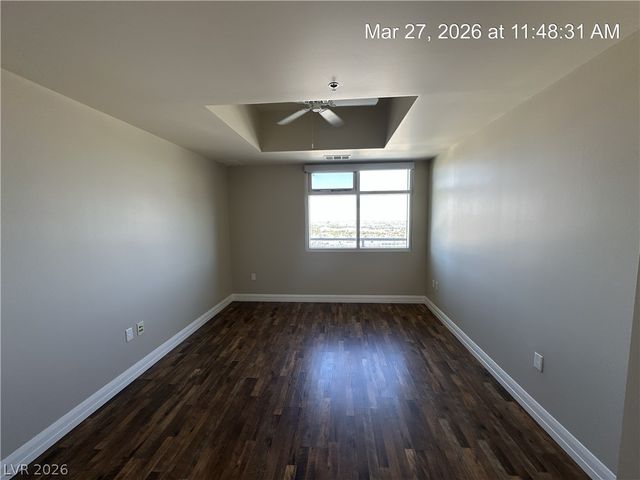 150 Las Vegas Boulevard 2202, Las Vegas, NV 89101