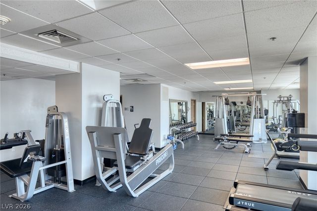 150 Las Vegas Boulevard 2202, Las Vegas, NV 89101