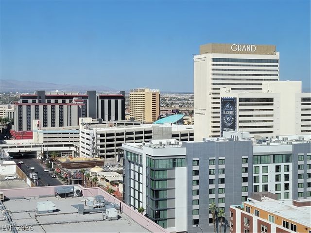 150 Las Vegas Boulevard 2202, Las Vegas, NV 89101