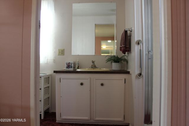 3601 Castlevale Rd 38, Yakima, WA 98902