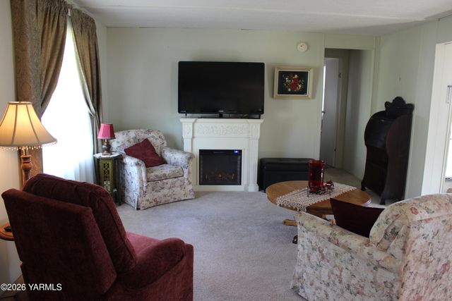 3601 Castlevale Rd 38, Yakima, WA 98902