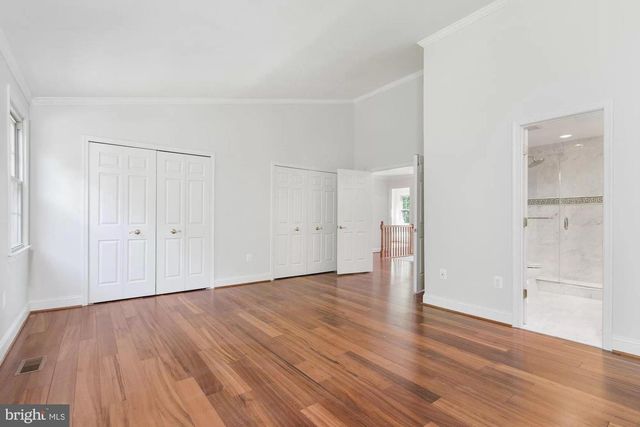 10127 CRESTBERRY PL, Bethesda, MD 20817