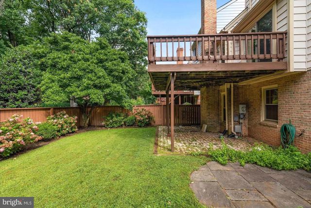 10127 CRESTBERRY PL, Bethesda, MD 20817