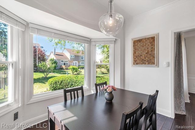 45169 Middlebury Lane, Canton, MI 48188