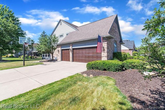 45169 Middlebury Lane, Canton, MI 48188