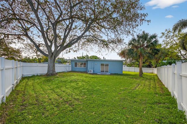 801 67TH STREET S, St Petersburg, FL 33707