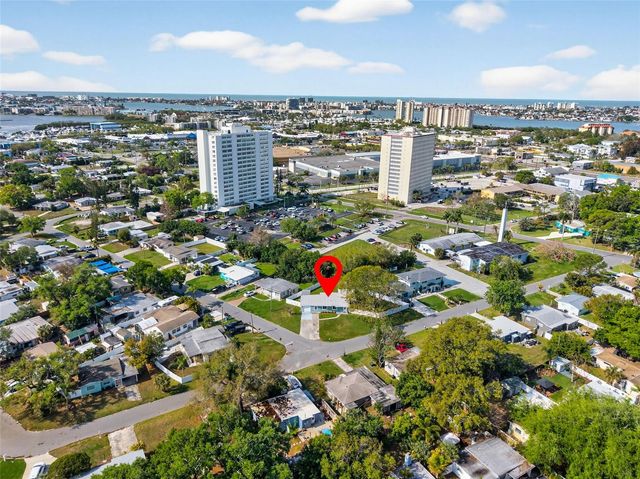 801 67TH STREET S, St Petersburg, FL 33707