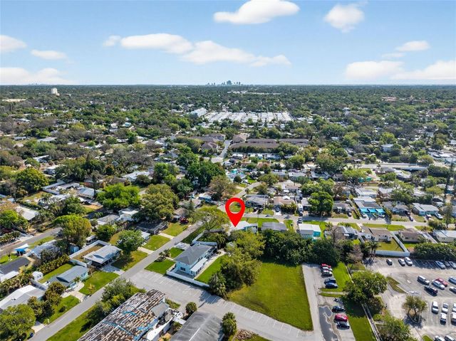 801 67TH STREET S, St Petersburg, FL 33707
