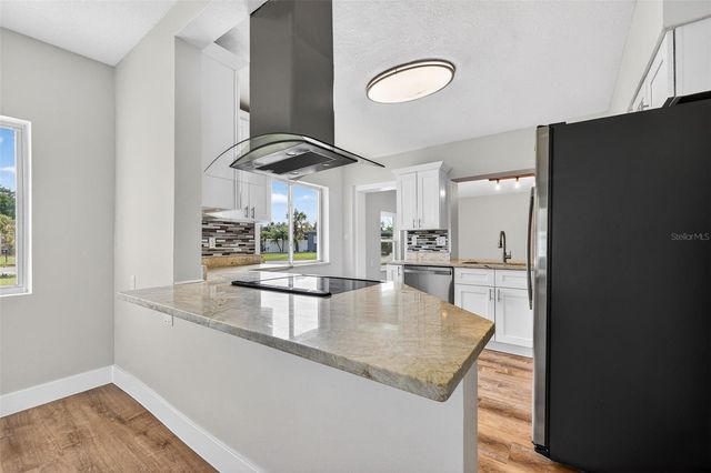 801 67TH STREET S, St Petersburg, FL 33707