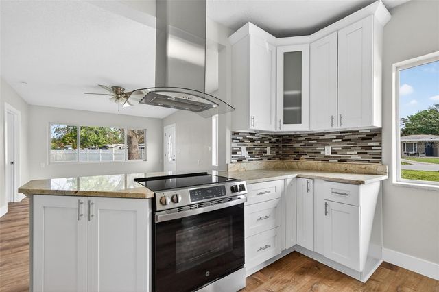 801 67TH STREET S, St Petersburg, FL 33707