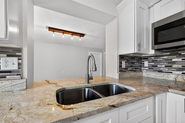 801 67TH STREET S, St Petersburg, FL 33707