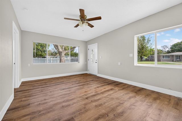 801 67TH STREET S, St Petersburg, FL 33707