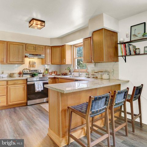 133 RONNIE LN, Halifax, PA 17032