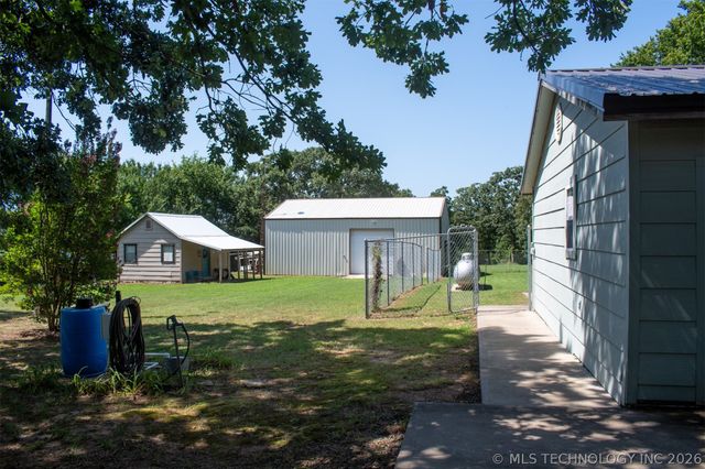 30115 4280 Road, Quinton, OK 74561