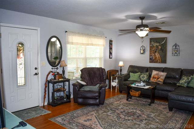 30115 4280 Road, Quinton, OK 74561