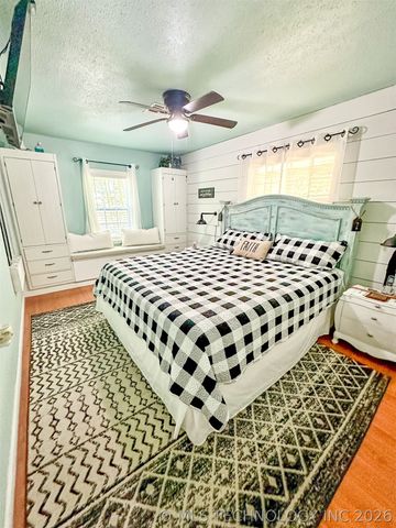 30115 4280 Road, Quinton, OK 74561