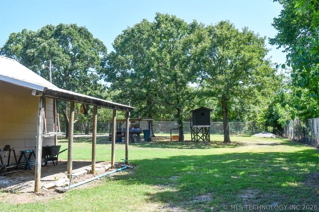 30115 4280 Road, Quinton, OK 74561