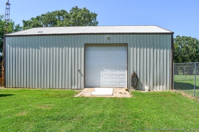 30115 4280 Road, Quinton, OK 74561