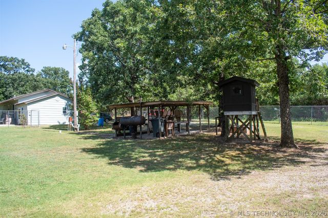 30115 4280 Road, Quinton, OK 74561