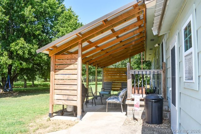 30115 4280 Road, Quinton, OK 74561