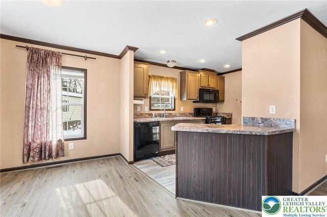 8754 Breinig Run Circle, Upper Macungie Twp, PA 18031