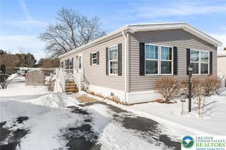 8754 Breinig Run Circle, Upper Macungie Twp, PA 18031