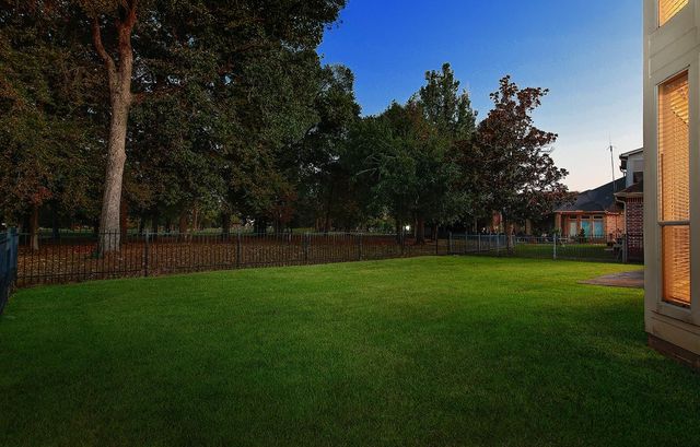 71 La Costa Drive, Montgomery, TX 77356